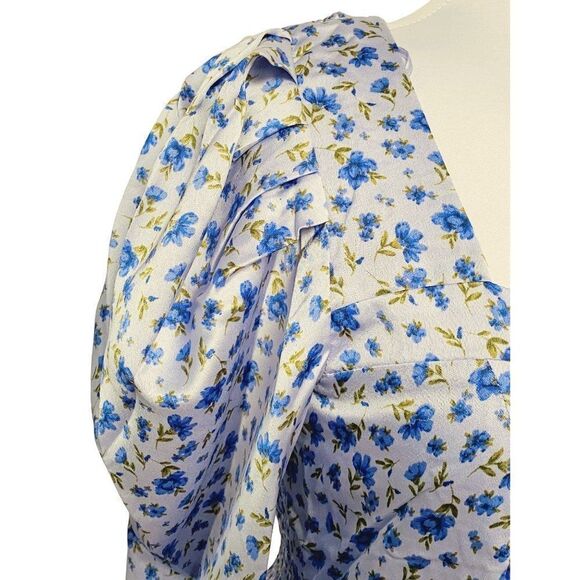 Lost & Wander Violetta Sweetheart Neck Balloon Sleeve Smocked Floral Top Lg NEW - Picture 2 of 9